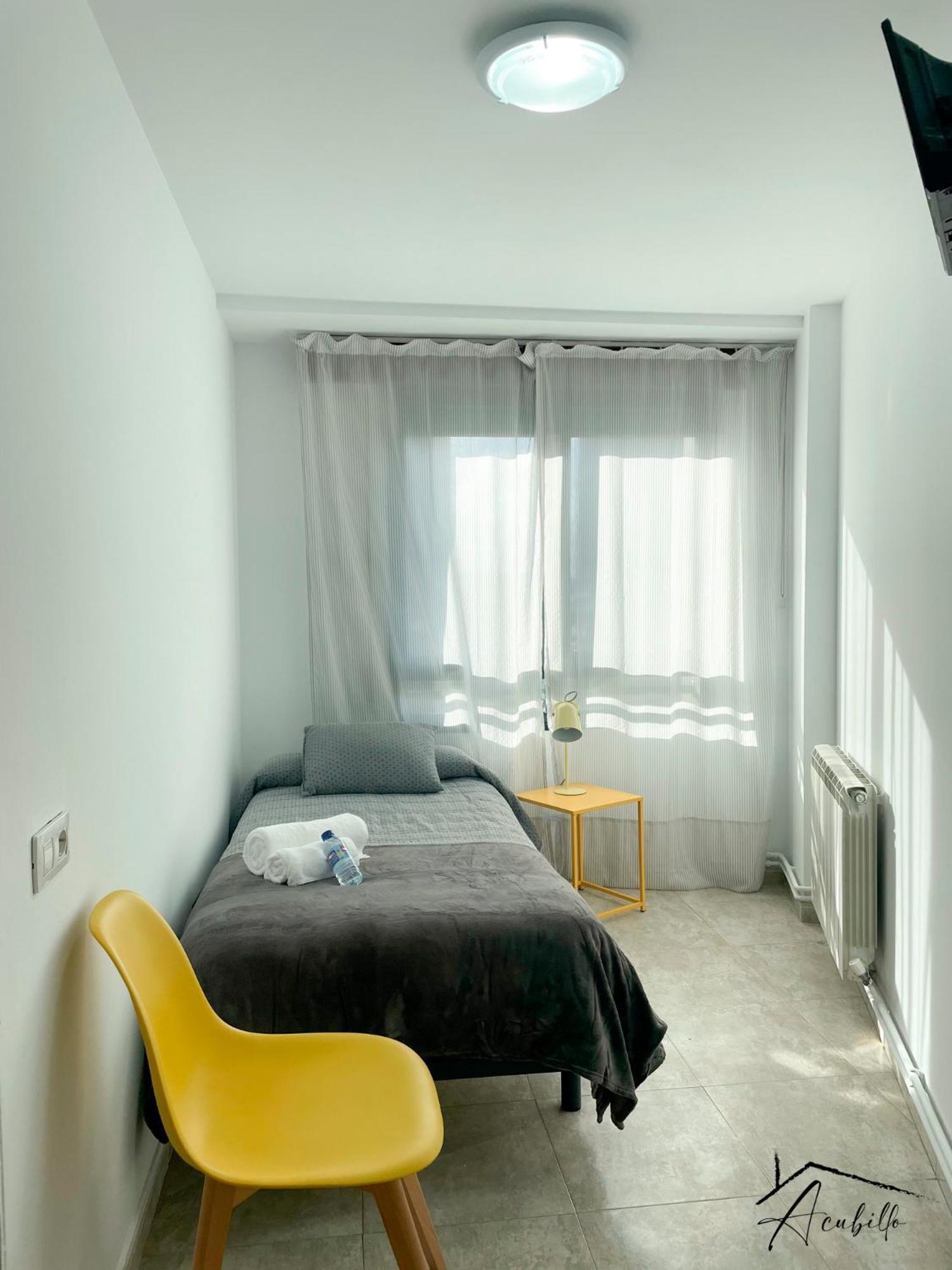 Acubillo Hotel Palas de Rei Buitenkant foto